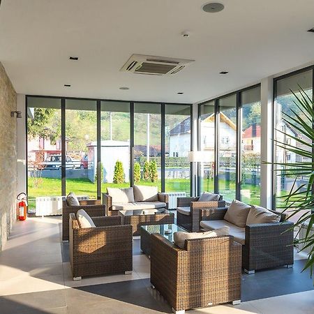 Hotel Drinska Lasta Ljubovija Esterno foto