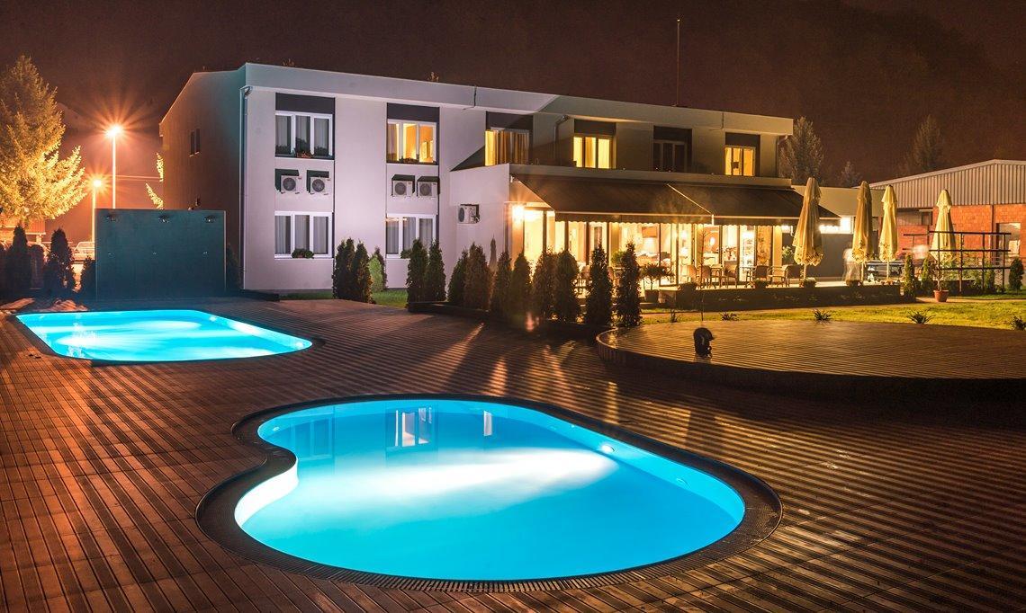 Hotel Drinska Lasta Ljubovija Esterno foto